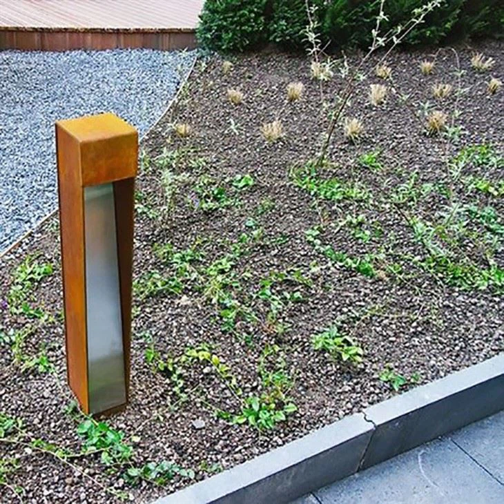 Waterproof Modern Lawn Light